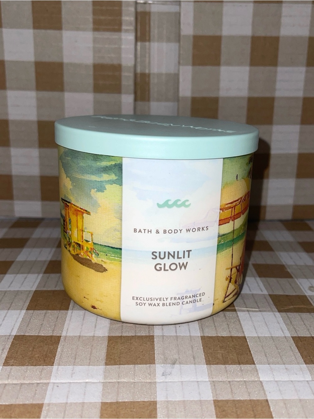 BATH & BODY WORKS SUNLIT GLOW 3 WICK CANDLE